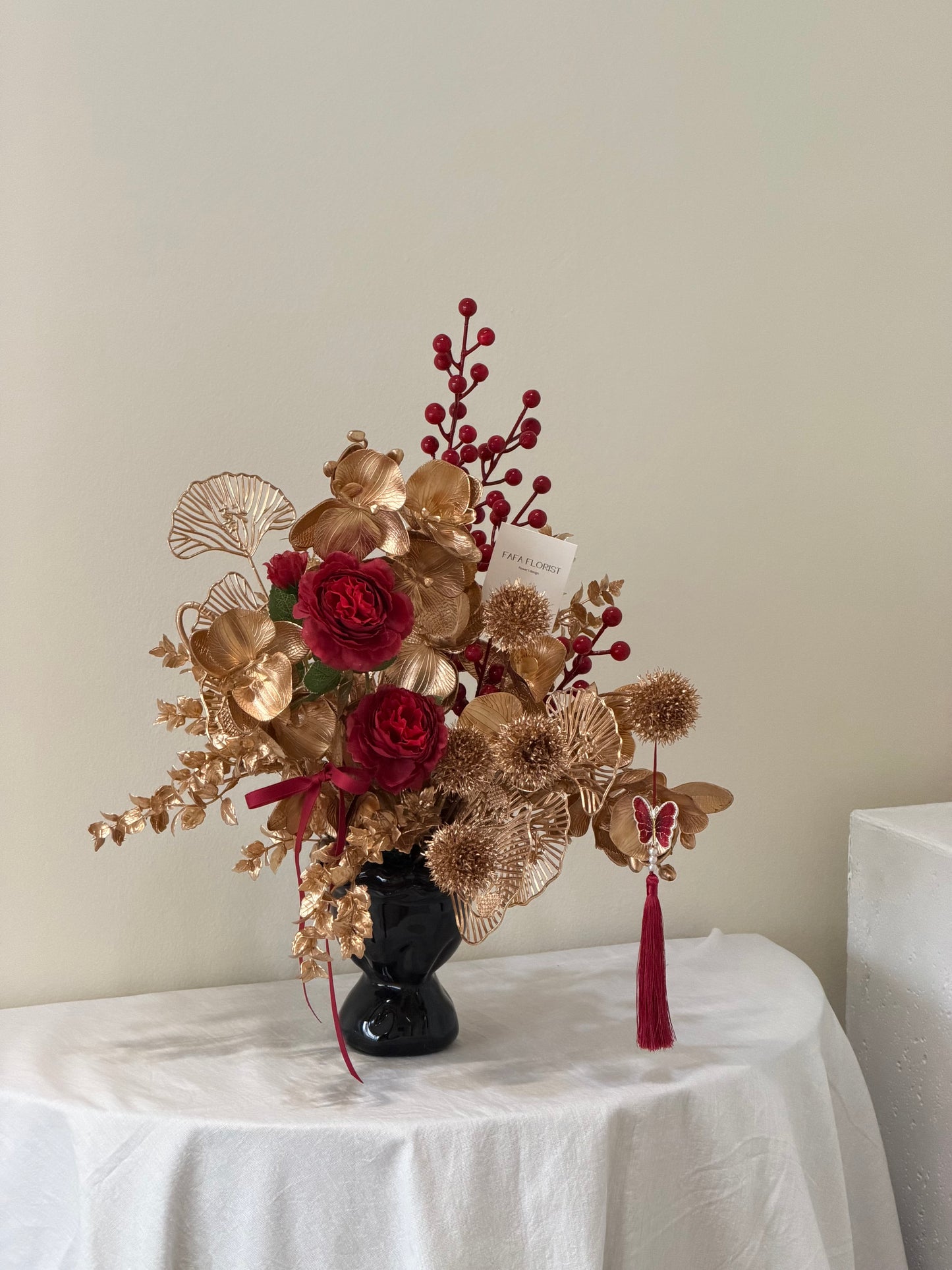 Artificial Golden in Vase