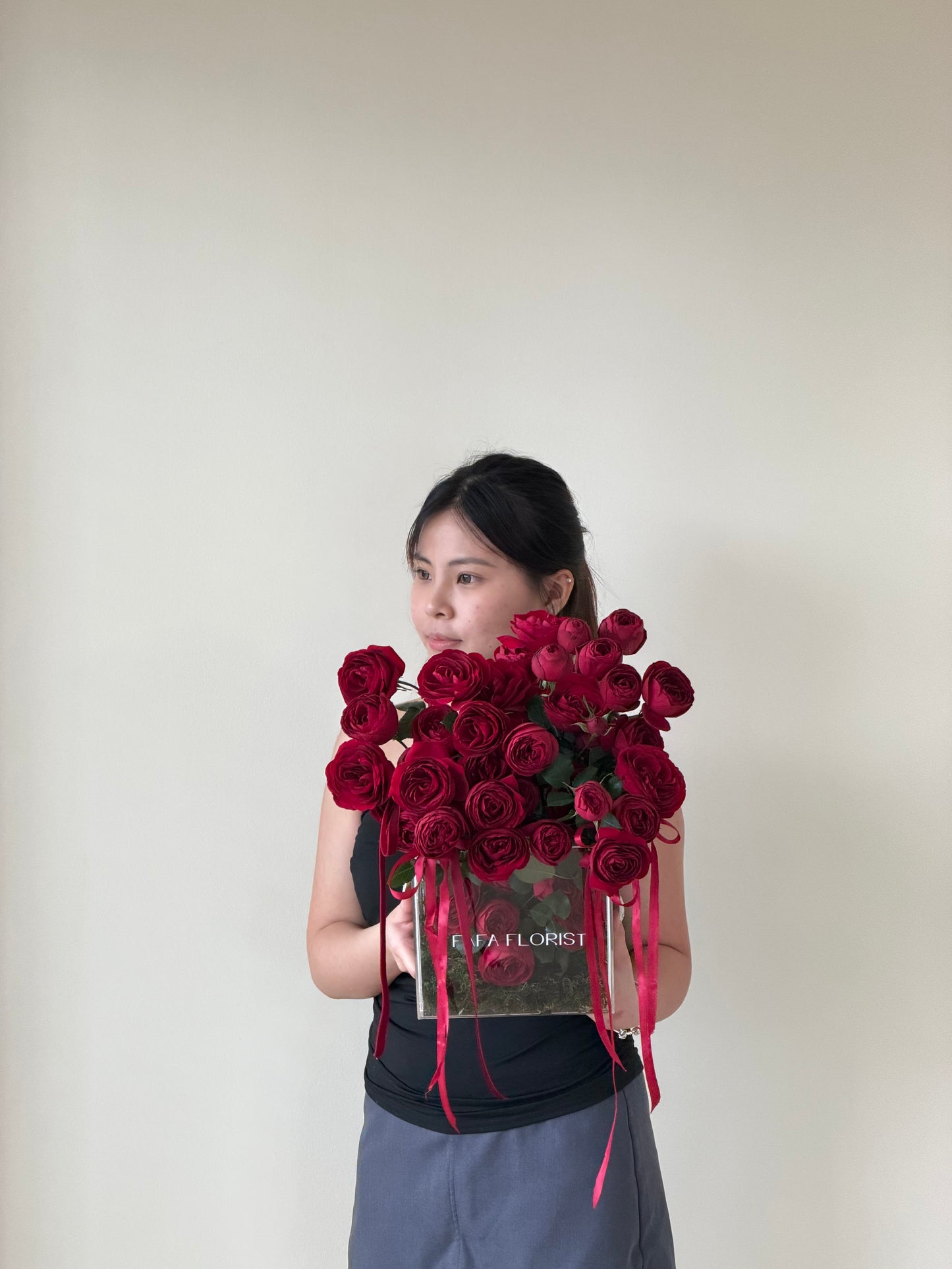 Garden Of ‘Mini Roses’ Red Lace (M)