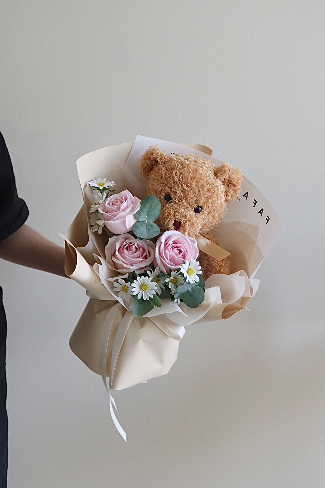 Teddy & Pink Rose Hana