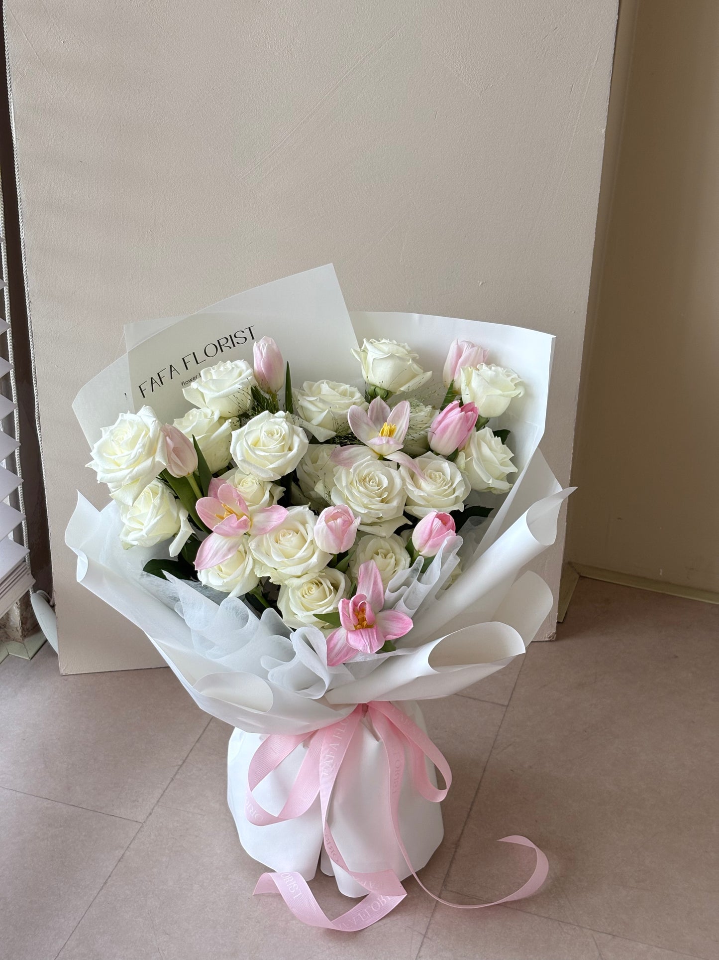 White Rose & Tulip