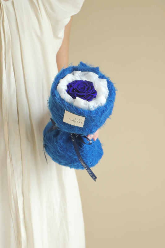 Preserved Single Ruby Blue Rose ( Fluffy )