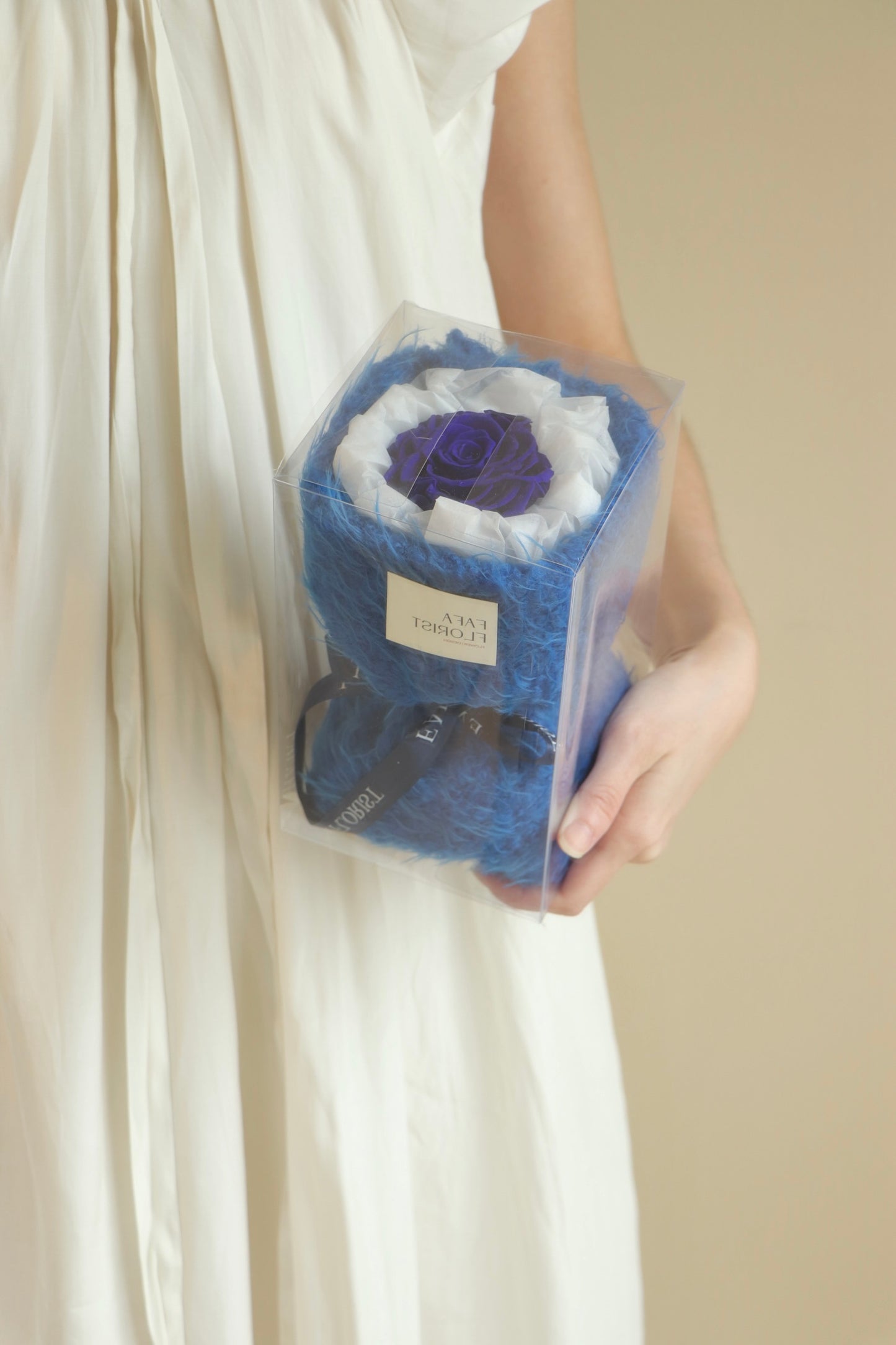 Preserved Single Ruby Blue Rose ( Fluffy )
