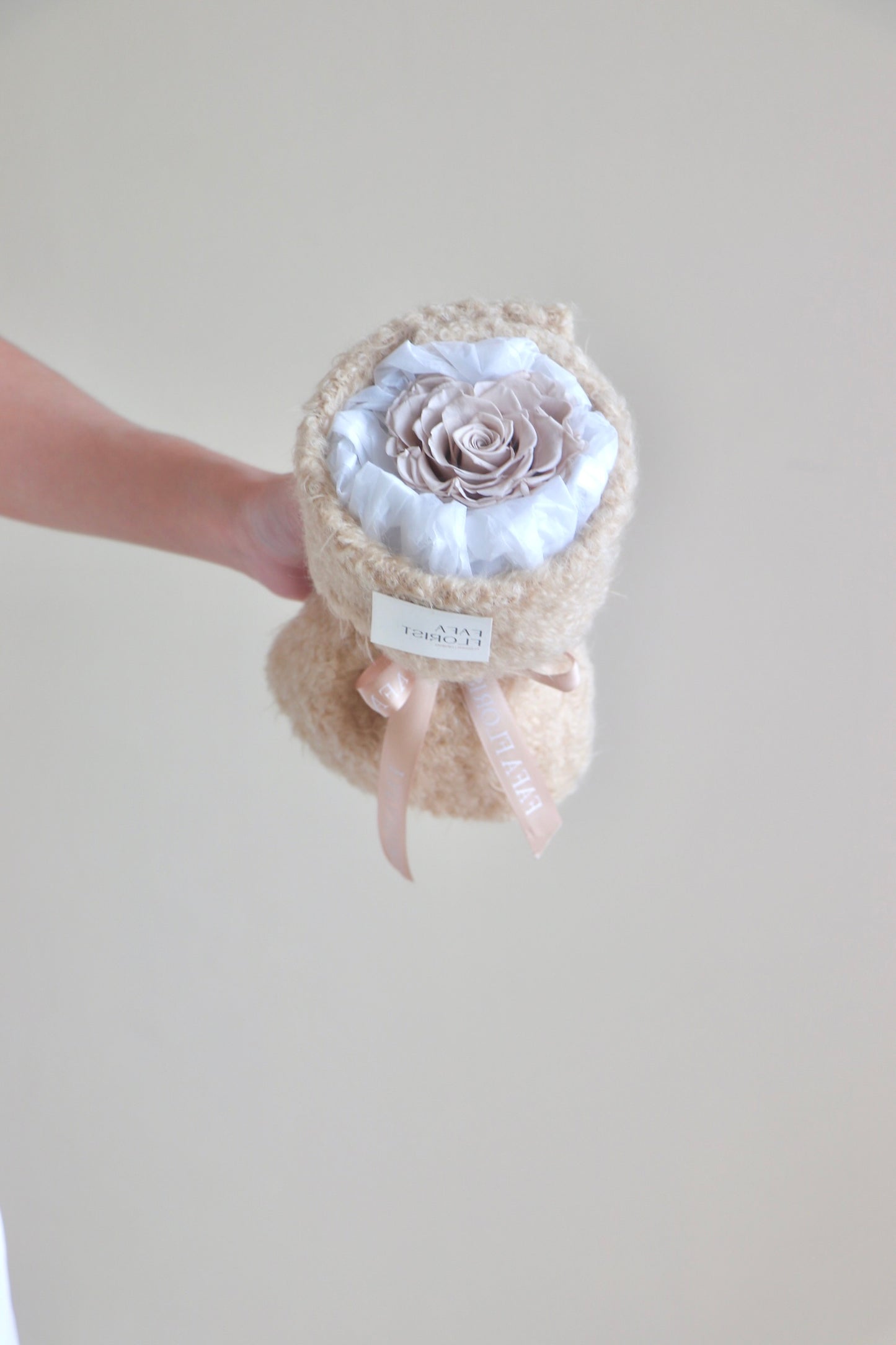 Preserved Single Greige Rose ( Fluffy )