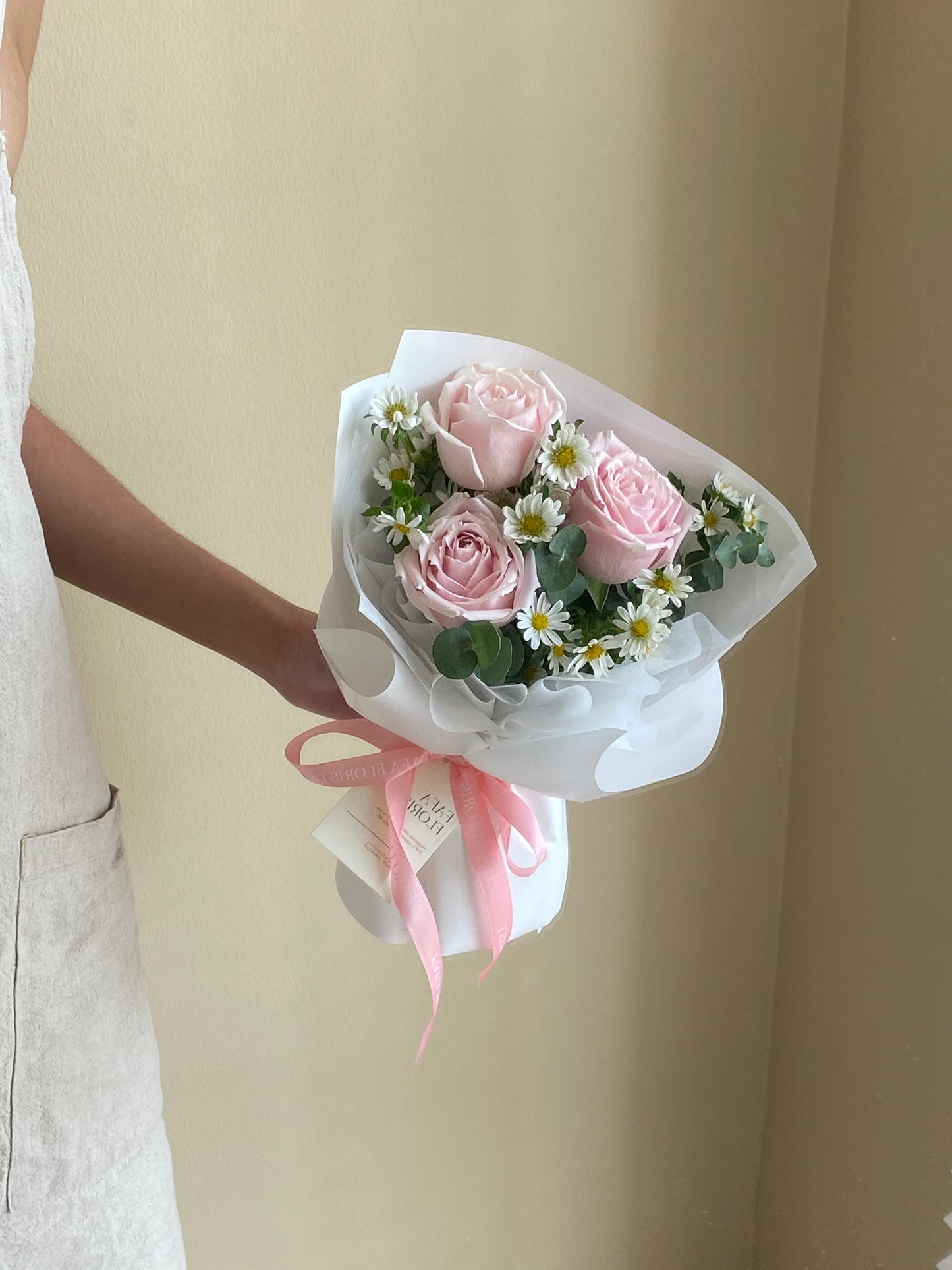 Petite Soft Pink Rose Hana