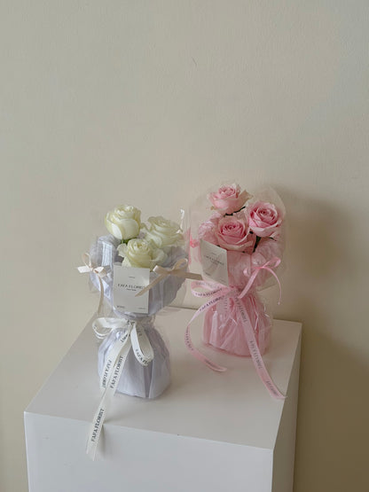 Petite Ribbon Rose