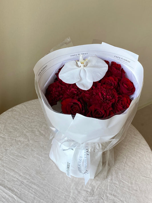 Red Rose & Carnation