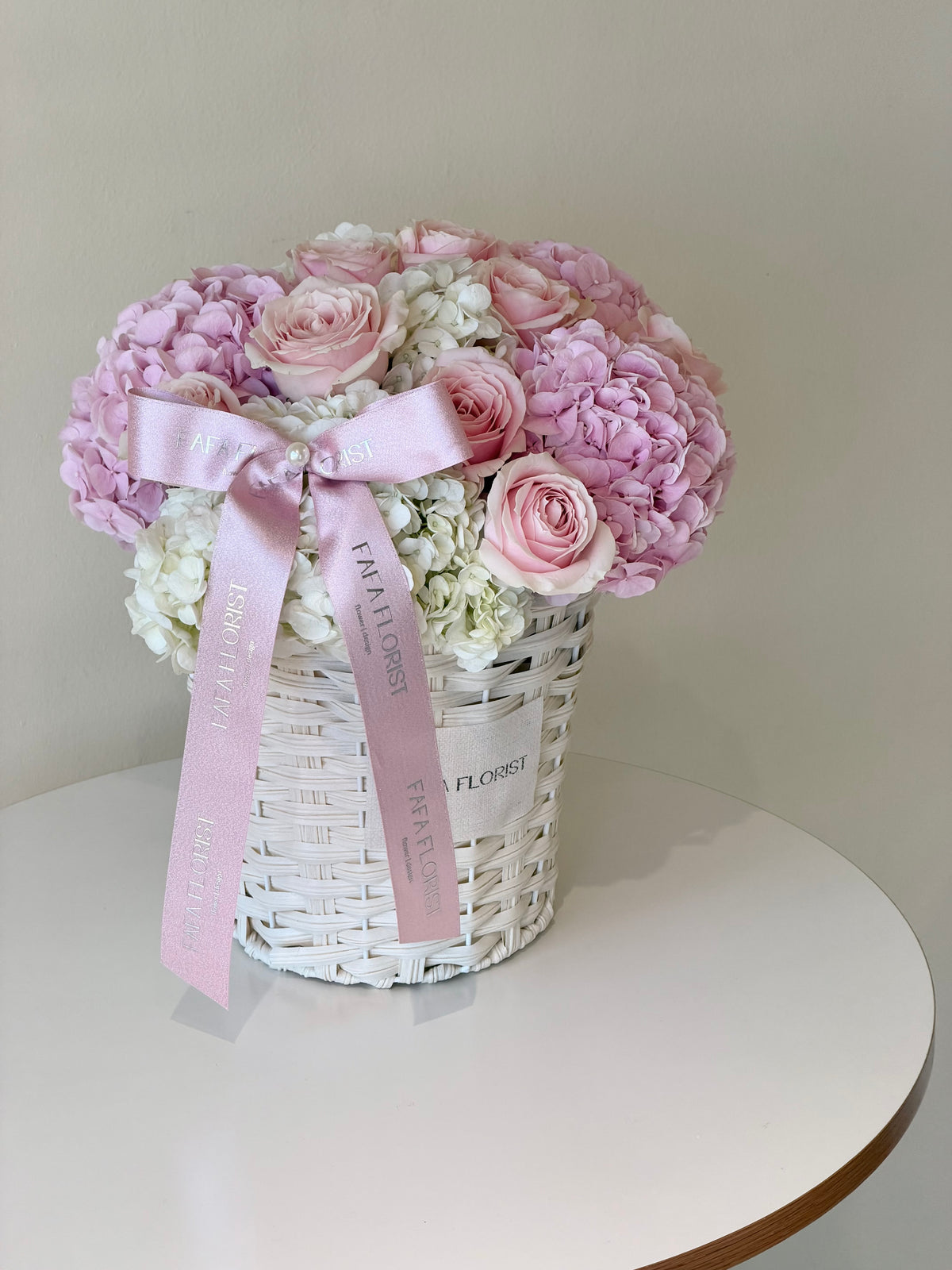 Hydrangea & Roses