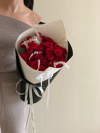 Mini Red Rose & White Leaf