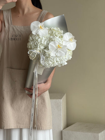 Hydrangea Cone (White)