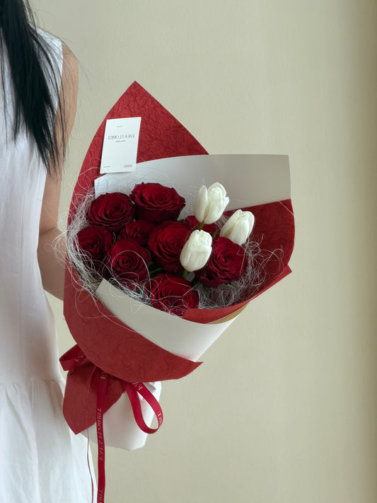 (Red Rose Tulip S  )