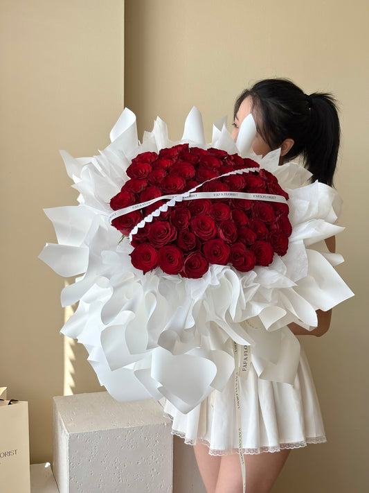 Round Red Rose