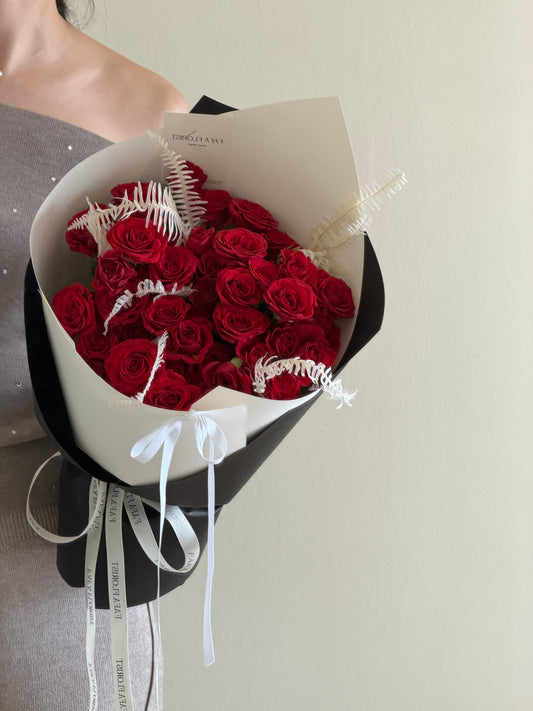 Mini Red Rose & White Leaf