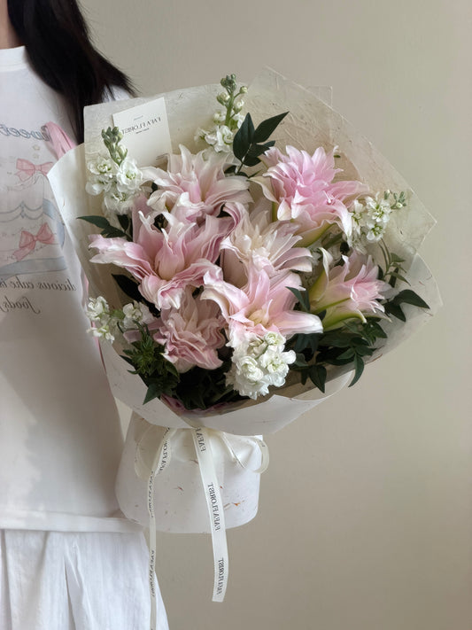 (Pink Lily S)