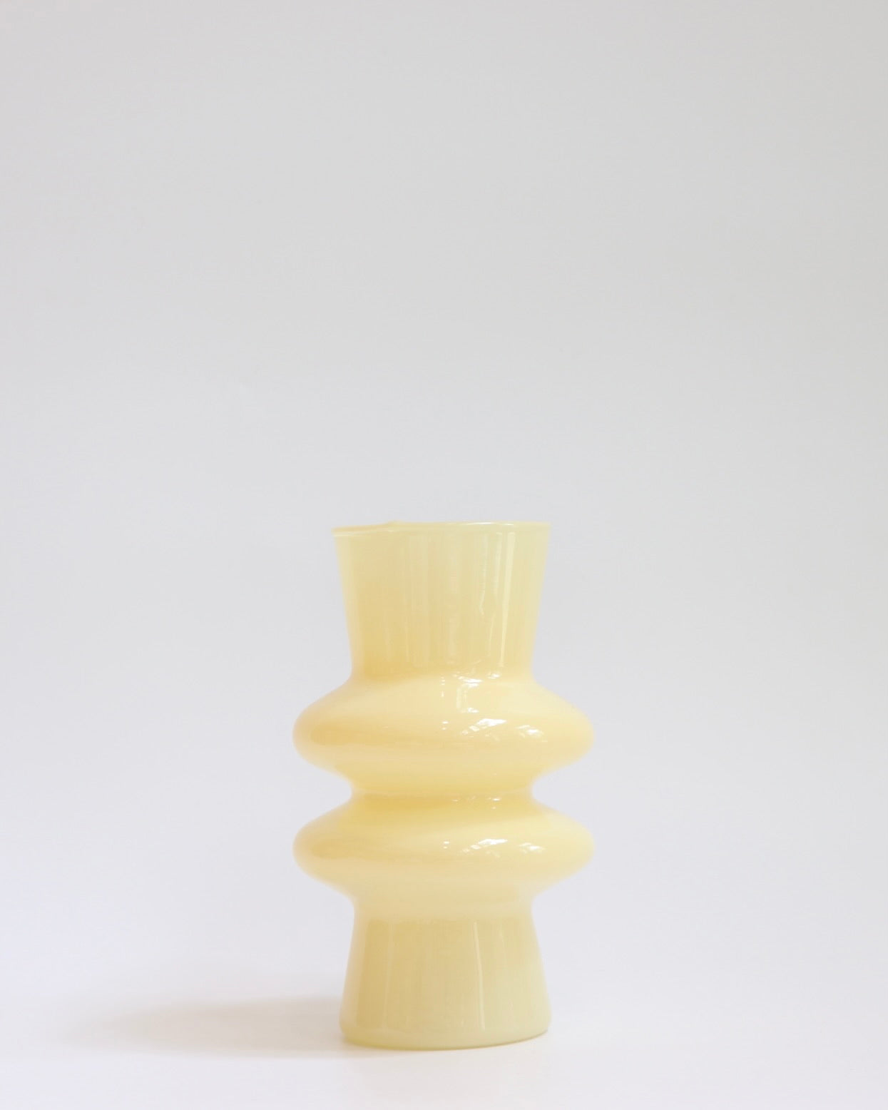 Cream Yellow Vase Vol.2