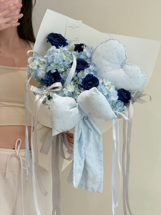Blue Hydrangea & Puffy