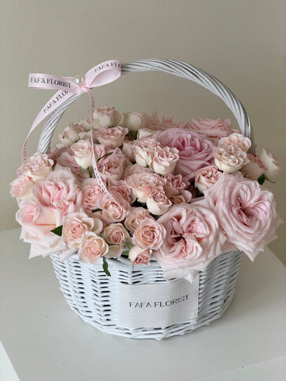 Rose & Mini Rose Basket