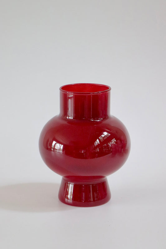 Maroon Vase Vol.3