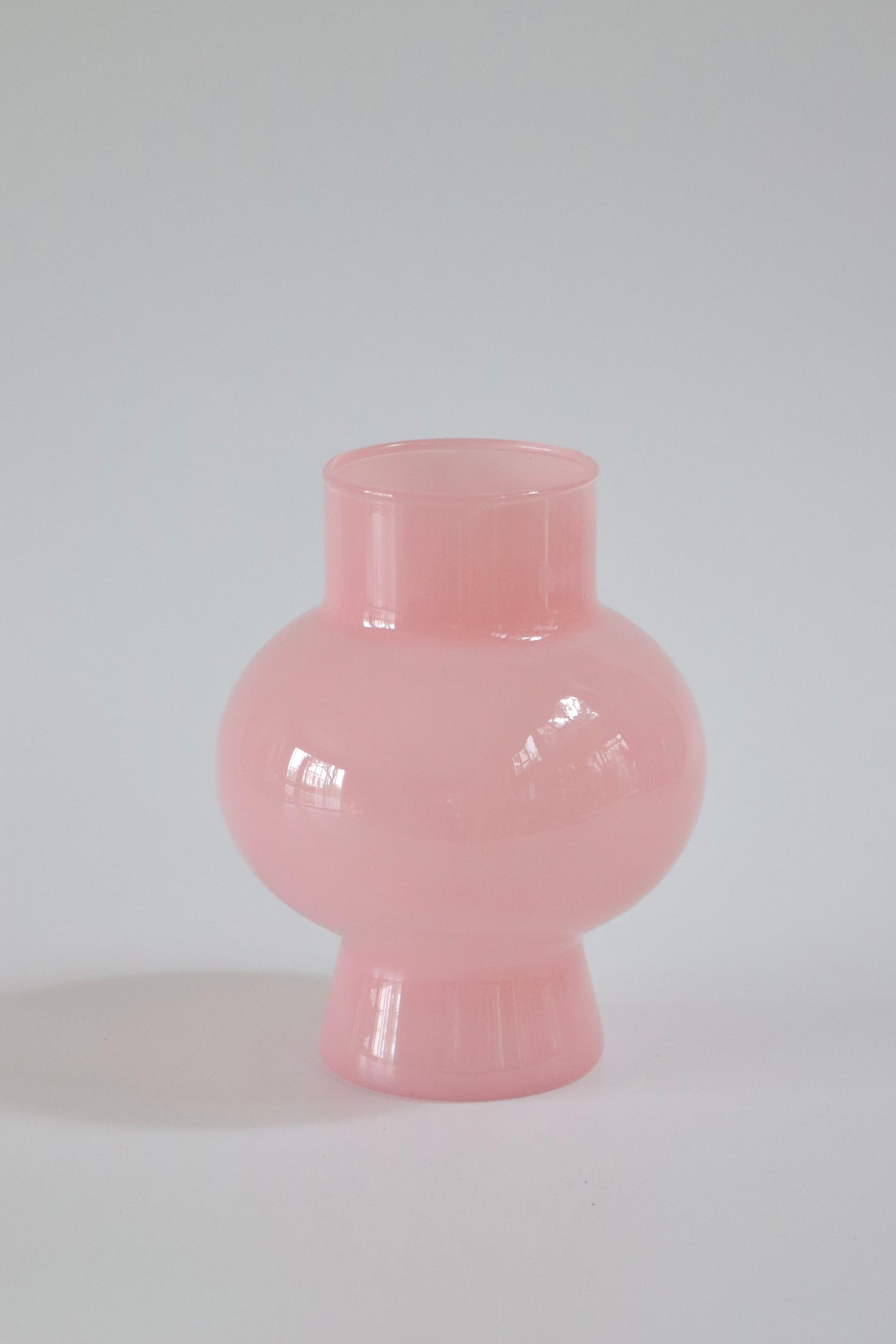 Pink Vase Vol.3